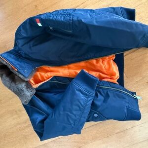 Tommy Hilfiger Jacket with detachable Faux Fur Collar